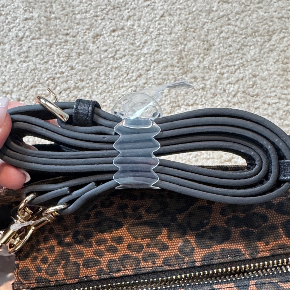 NWT‼️Universal Thread/Target Leopard Print Tote B… - image 7